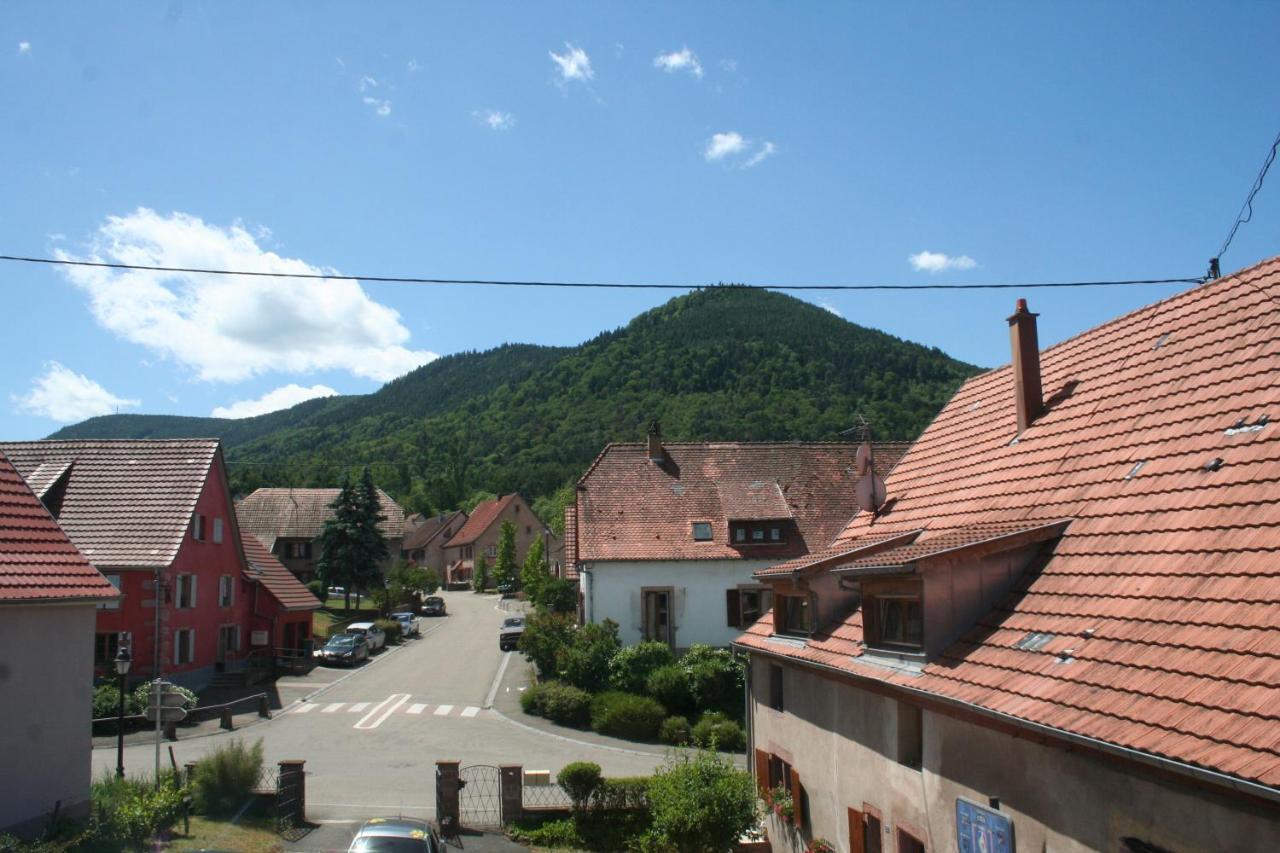 La Maison De Tania Neuve-Eglise Luaran gambar