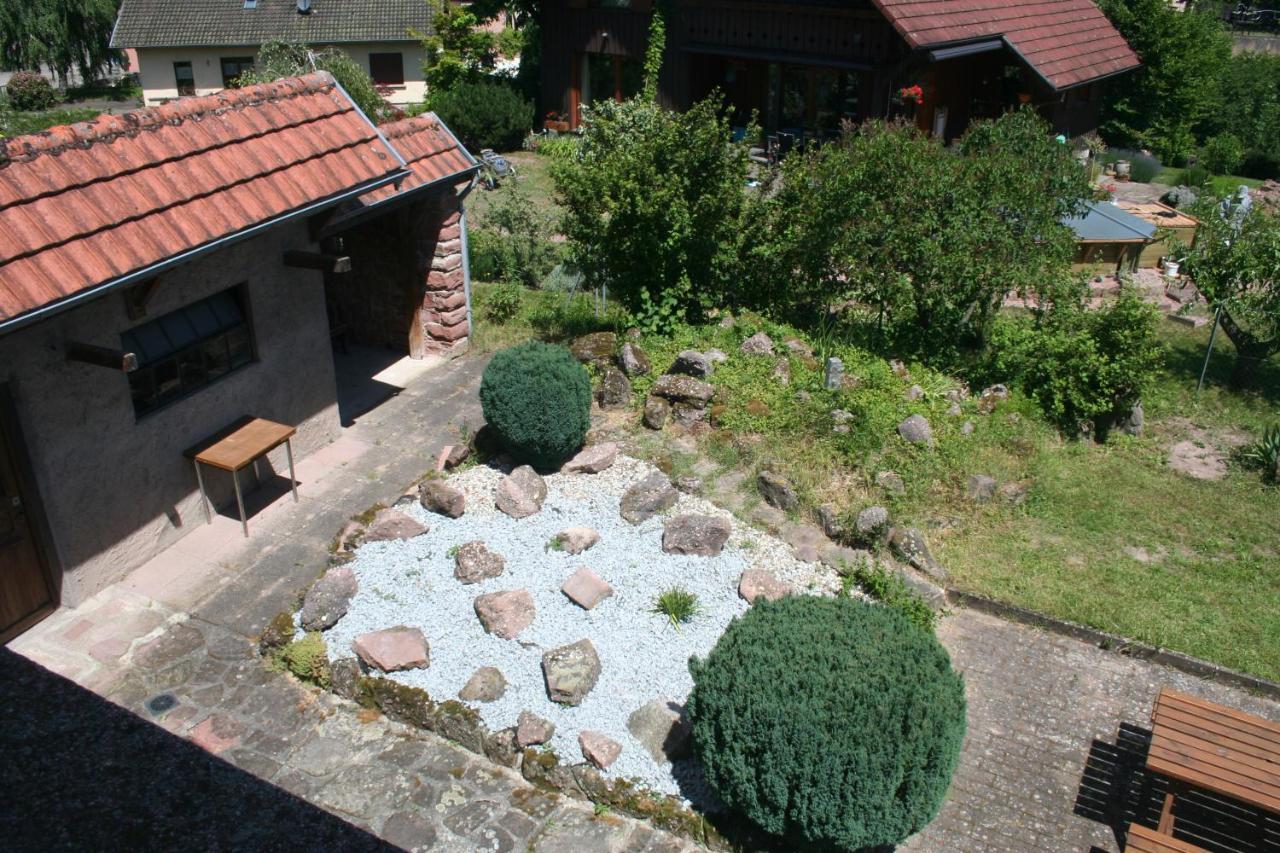 La Maison De Tania Neuve-Eglise Luaran gambar