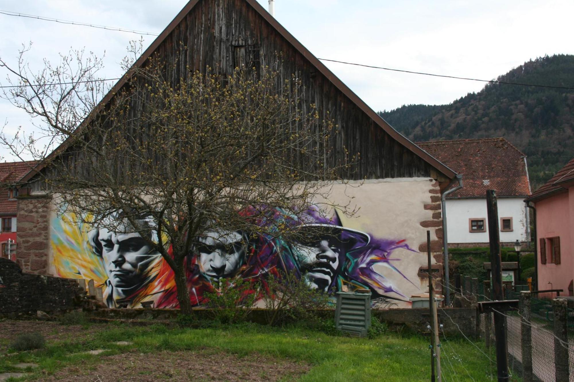 La Maison De Tania Neuve-Eglise Luaran gambar